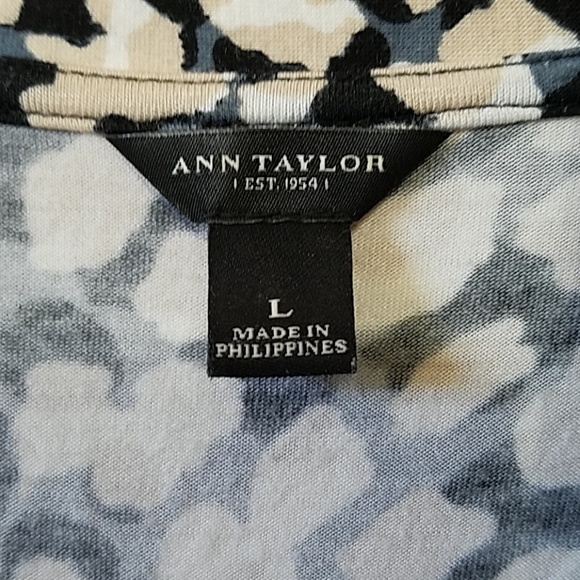 ANN TAYLOR Top - Picture 3 of 5